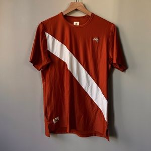 tracksmith van cortlandt short sleeve